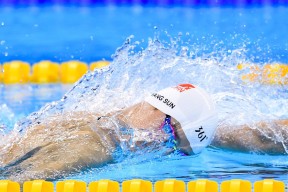 Kaiyun APP-《【训练秘籍】职业选手的日常训练计划全面揭秘》，职业选手训练时间表